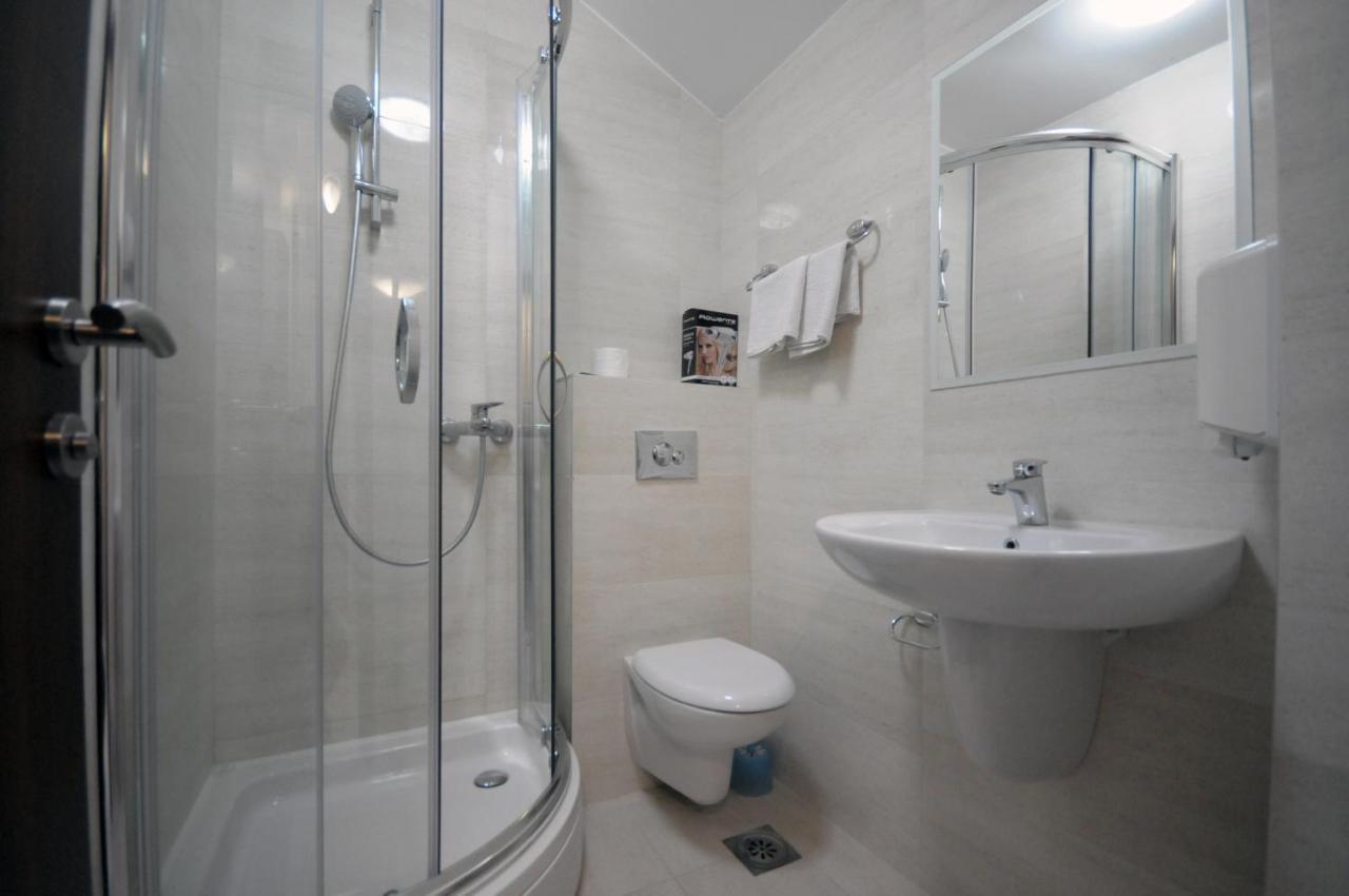 Apartments Anita ブドヴァ エクステリア 写真